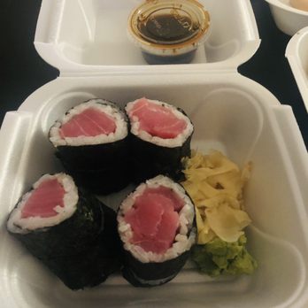 Hiro Maru Sushi - Tuna roll - Sushi Bars Near Me - Hollywood, Florida