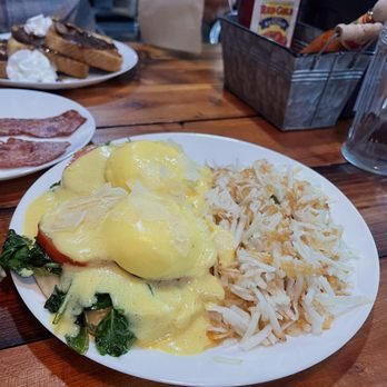 The Farm & Table - Florentine Benedict - New American Near Me - Nazareth, Pennsylvania