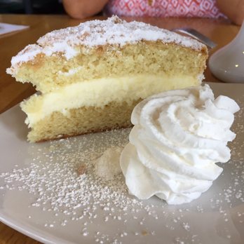 Cafe Alfresco - Lemon Cake - New American Near Me - Dunedin, Florida