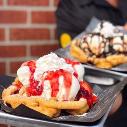 8" Funnel Cake