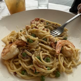 Chart House - Shrimp fettuccine - Seafood Near Me - Monterey, California Chart House - Shrimp fettuccine - Seafood Near Me - Monterey, California