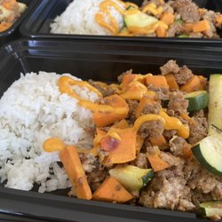 Mariasmealpreps - Lean ground beef, sweet potato,and zucchini skillet