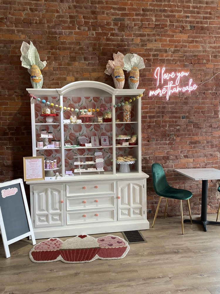 GABRIELLA’S CAKES 265 Main St, Johnson City, New York Bakeries