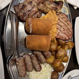 Pleskavica , pork, čevapi, luk(onions),cabbage salad(kupus)