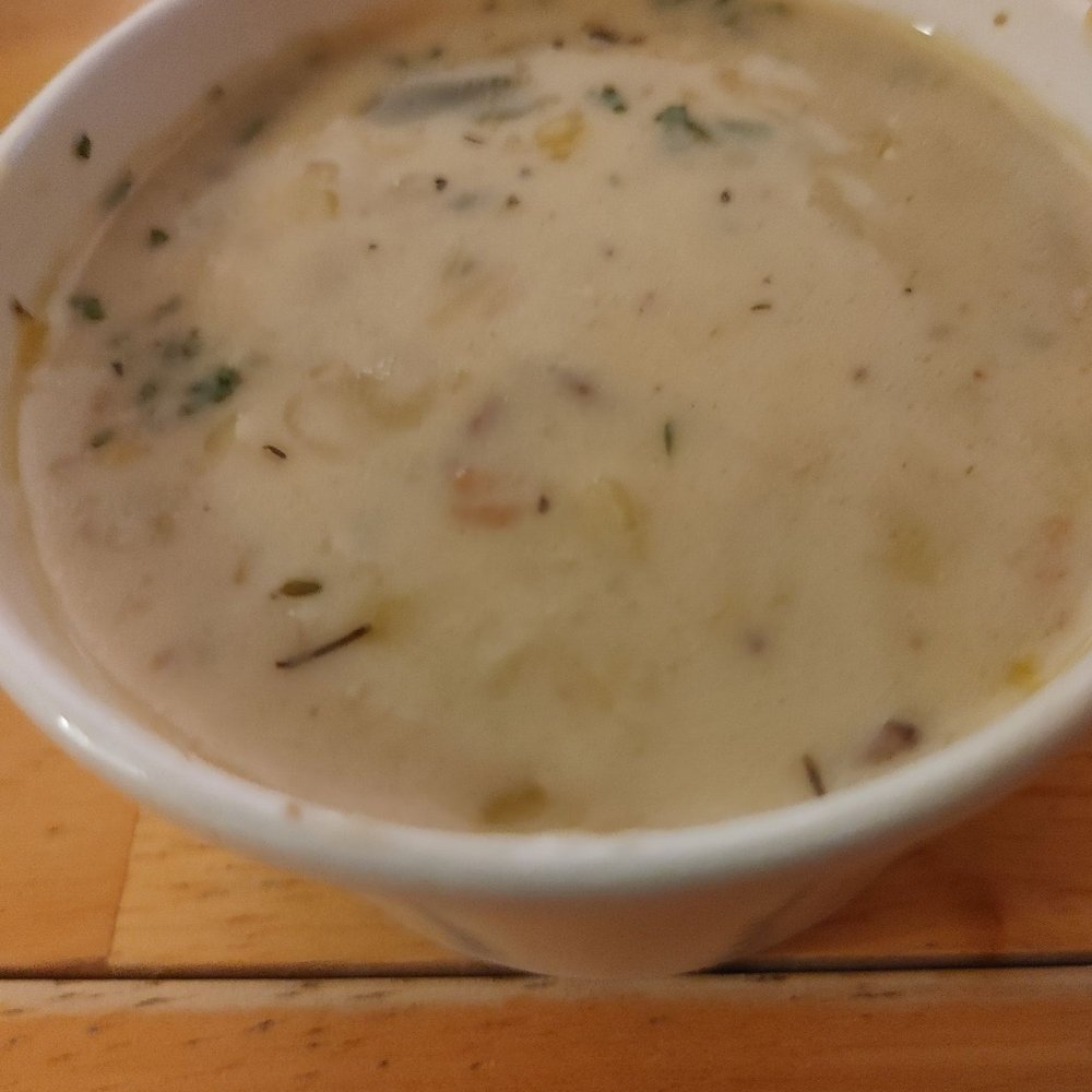 Fish 101 - Clam chowder - Seafood Near Me - Encinitas, California Fish 101 - Clam chowder - Seafood Near Me - Encinitas, California