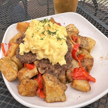 Easy Like Sunday - Short rib hash - Breakfast & Brunch Near Me - Baltimore, Maryland Easy Like Sunday - Short rib hash - Breakfast & Brunch Near Me - Baltimore, Maryland