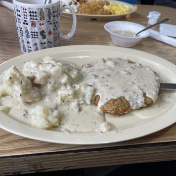 Lisa's Coffee Shop - Chicken steak gravey - Breakfast & Brunch Near Me - Covina, California Lisa's Coffee Shop - Chicken steak gravey - Breakfast & Brunch Near Me - Covina, California