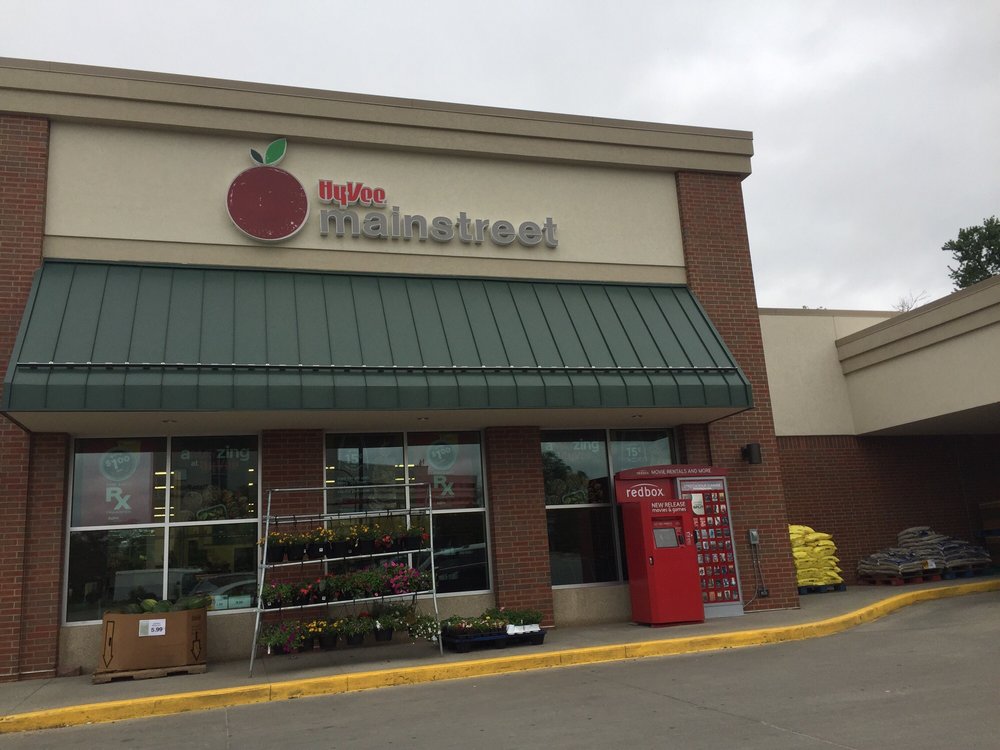 HYVEE MAINSTREET Updated October 2024 2611 Pierce St, Sioux City