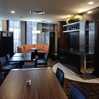 Courtyard by Marriott Boston-South Boston - Hotels Near Me - Boston, Massachusetts Courtyard by Marriott Boston-South Boston - Hotels Near Me - Boston, Massachusetts