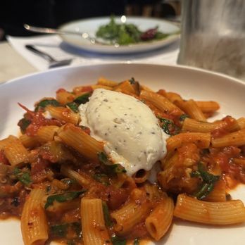 Sixty Vines - Rigatoni - New American Near Me - Dallas, Texas