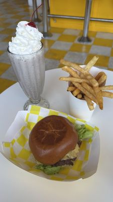 Yeanie's Burgers and Social by null