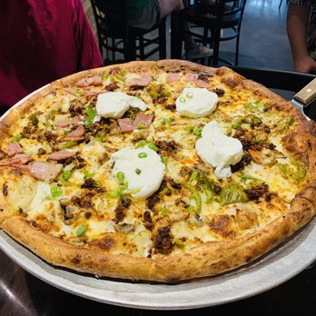 City Slice - The Hangover - Chicken Wings Near Me - Baton Rouge, Louisiana