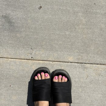 Gem Nail Bar - pedicure - Nail Salons Near Me - Long Beach, California