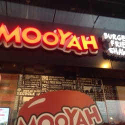 Mooyah - Fachada principal :)