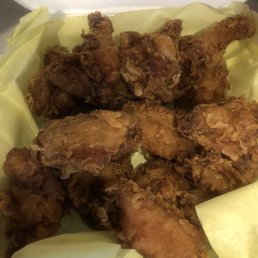 Chicken wings amazing!!