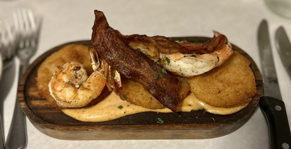 Martine's RiverHouse Restaurant