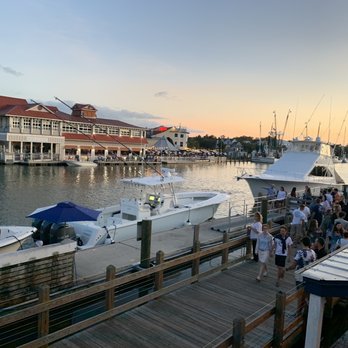 Water's Edge - Seafood Near Me - Mount Pleasant, South Carolina Water's Edge - Seafood Near Me - Mount Pleasant, South Carolina