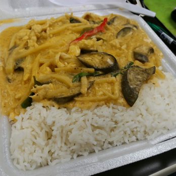 Bangkok Chef - Manoa - Thai Near Me - Honolulu, Hawaii