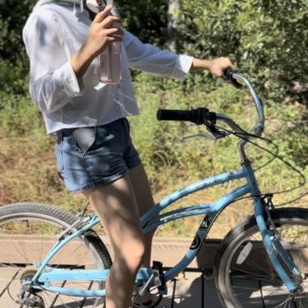 Gonzo Cycles - My partner in one of the bikes we rented from them - Bike Repair/Maintenance Near Me - Carpinteria, California