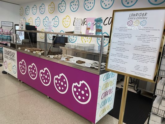 Lowrider Cookie Company by null