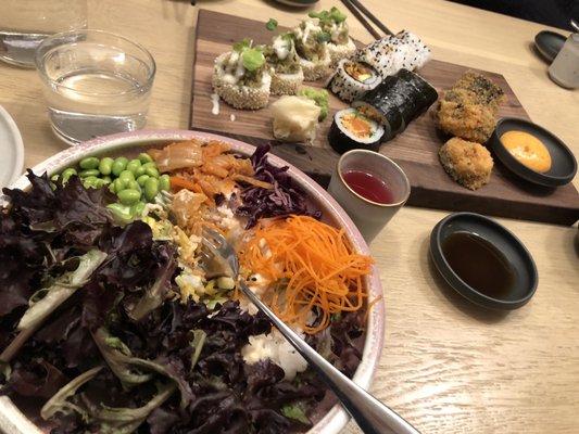 Bloom Sushi by null