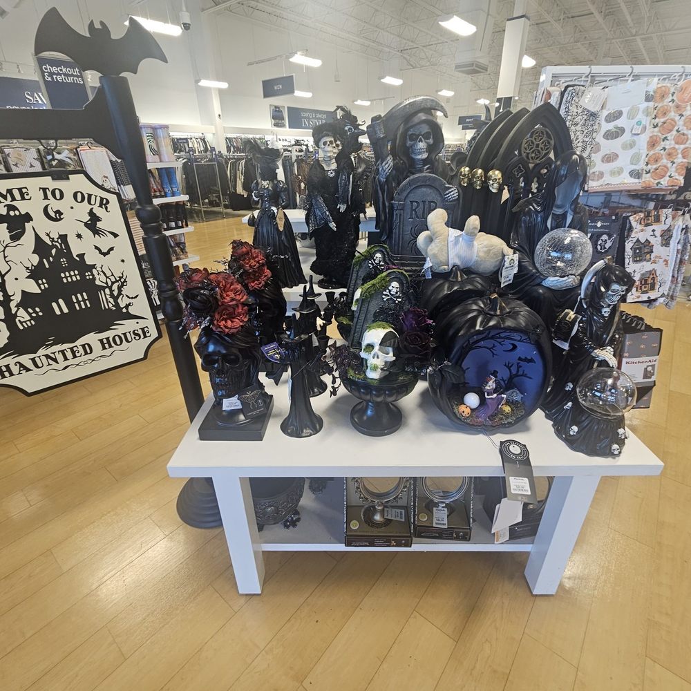 Marshalls - Department Stores Near Me - Hillsboro, Oregon Marshalls - Department Stores Near Me - Hillsboro, Oregon