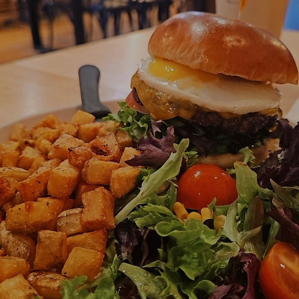 Popping Yolk Cafe - Santa Barbara burger, salad, country fried potatoes - Breakfast & Brunch Near Me - Pasadena, California Popping Yolk Cafe - Santa Barbara burger, salad, country fried potatoes - Breakfast & Brunch Near Me - Pasadena, California