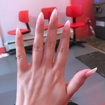 Vivi Nails - Stiletto shaped + ombré - Nail Salons Near Me - Brooklyn, New York Vivi Nails - Stiletto shaped + ombré - Nail Salons Near Me - Brooklyn, New York