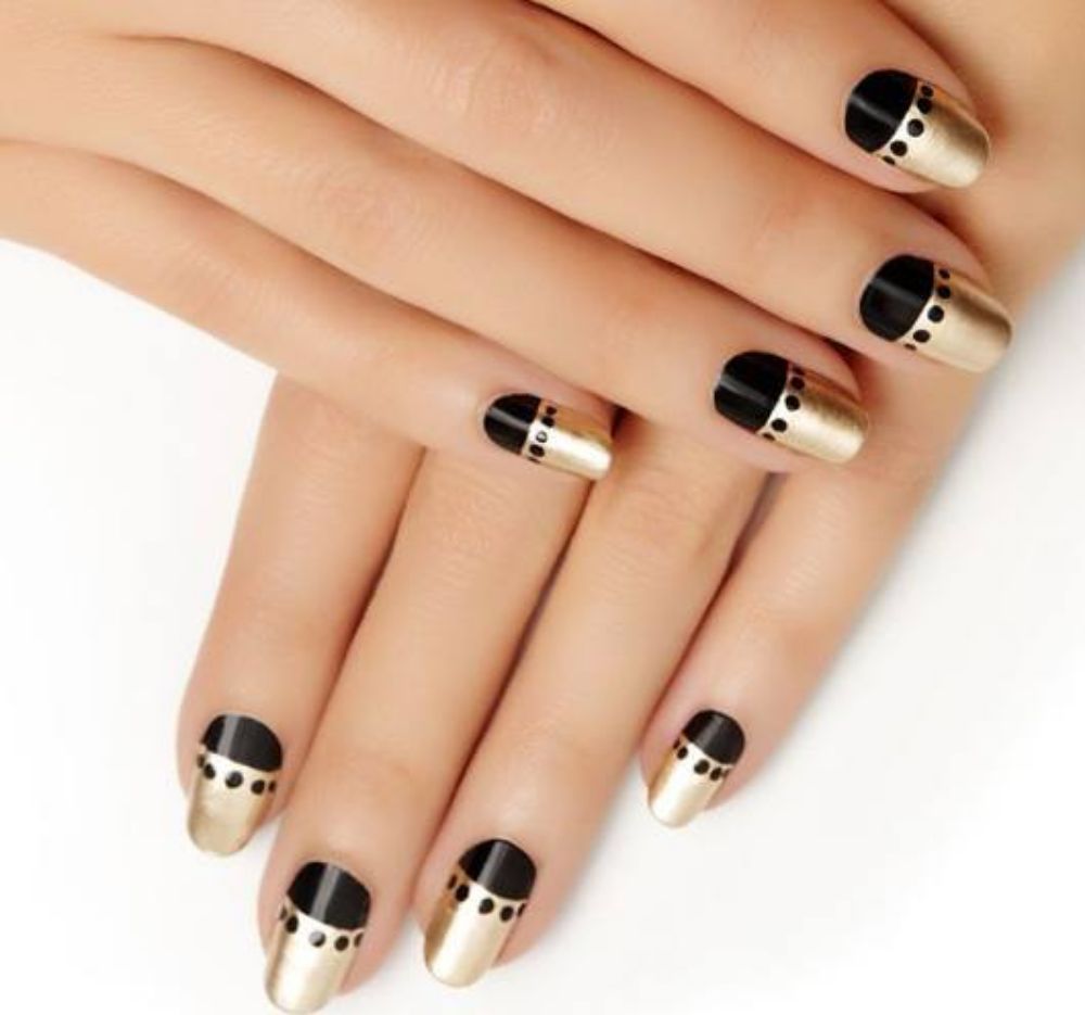 Nailtips Logo