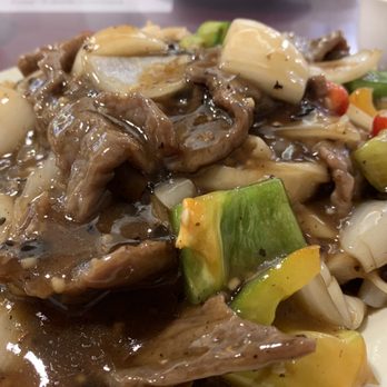 Lagoon Chinese Restaurant - Beef Black Bean Chow Funn - Chinese Near Me - Honolulu, Hawaii Lagoon Chinese Restaurant - Beef Black Bean Chow Funn - Chinese Near Me - Honolulu, Hawaii