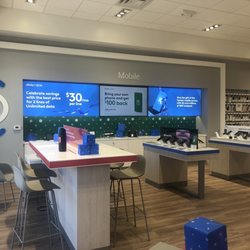 Xfinity Store by Comcast - Renovation is complete!