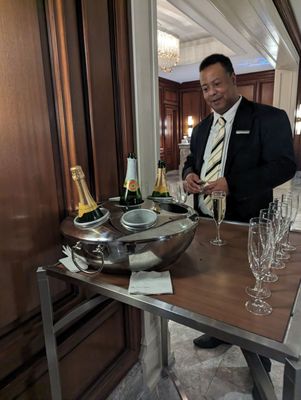 The Ritz-Carlton, Tysons Corner by null