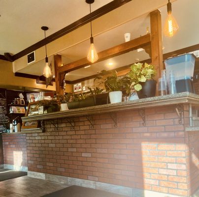Shady Coffee & Tea by null