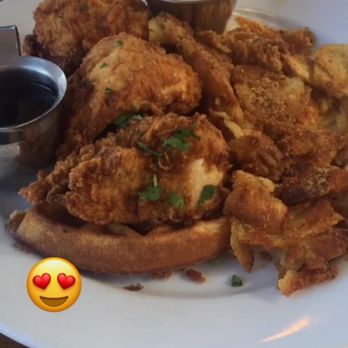 Iron Rooster - American Near Me - Baltimore, Maryland