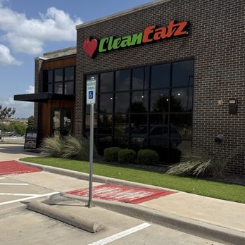 Clean Eatz - Front of cafe in Willow Park - Caterers Near Me - Willow Park, Texas Clean Eatz - Front of cafe in Willow Park - Caterers Near Me - Willow Park, Texas