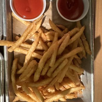 Smoky Rose - French FriesFrench - Barbeque Near Me - Dallas, Texas