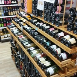 East Milton Wine & Spirits - Sparkling Wine Rack