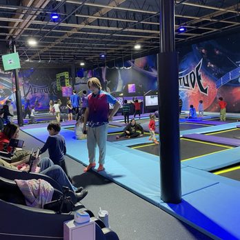 Altitude Trampoline Park Folsom - Jump area - Trampoline Parks Near Me - Folsom, California Altitude Trampoline Park Folsom - Jump area - Trampoline Parks Near Me - Folsom, California