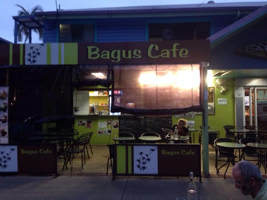 Bagus Cafe by null