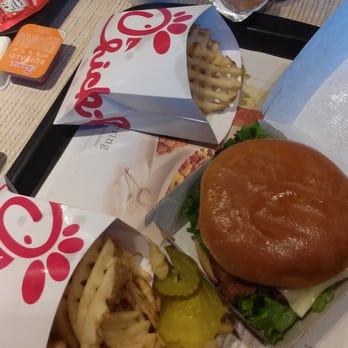 Chick-fil-A - Fast Food Near Me - Pasadena, California