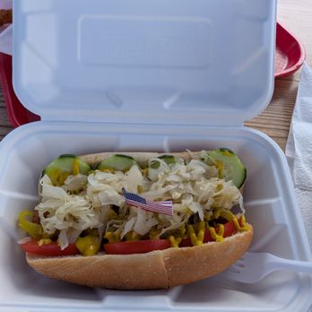 Diggity Dawgs - Chicago dog (no celery seed, add sauerkraut) - Hot Dogs Near Me - Vancouver, Washington