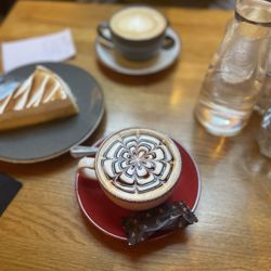Georges Café - Mexican coffee Colombian coffee and key lime pie