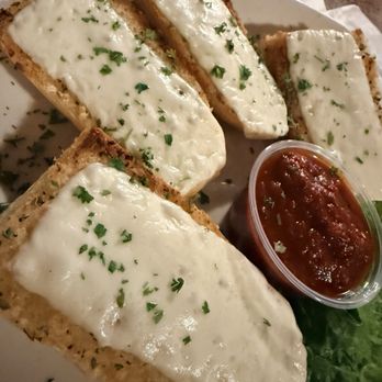 Red Devil Italian Restaurant & Pizzeria - Cheesy garlic bread - Italian Near Me - Phoenix, Arizona Red Devil Italian Restaurant & Pizzeria - Cheesy garlic bread - Italian Near Me - Phoenix, Arizona