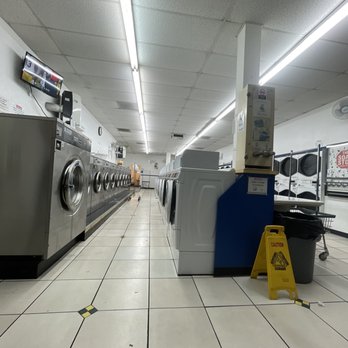 Birdies Wash & Dry Laundry - Laundromat Near Me - Modesto, California