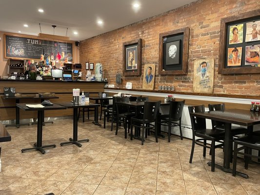 Tumi Dumpling House by null