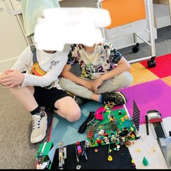 Snapology Austin - Legos!