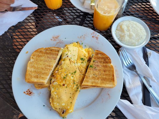 Russell's Marina Grill by null