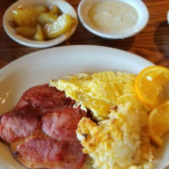 Cracker Barrel Old Country Store - Breakfast & Brunch Near Me - LaGrange, Georgia