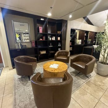 Charleston Peak Winery - Cozy place - Wine Tasting Room Near Me - Pahrump, Nevada Charleston Peak Winery - Cozy place - Wine Tasting Room Near Me - Pahrump, Nevada