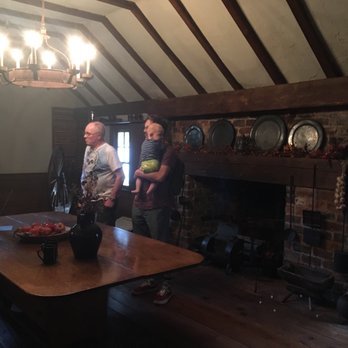 Michie Tavern - Tour of the original tavern - Landmarks & Historical Buildings Near Me - Charlottesville, Virginia Michie Tavern - Tour of the original tavern - Landmarks & Historical Buildings Near Me - Charlottesville, Virginia